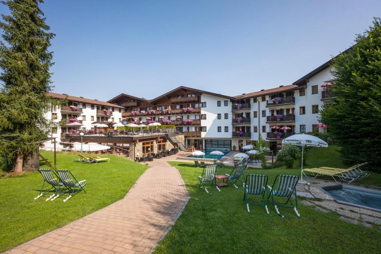 Hotel Kroneck Kirchberg en Tyrol Extérieur photo